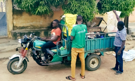 MÜLL-RECYCLING-PROJEKT IN TOGO